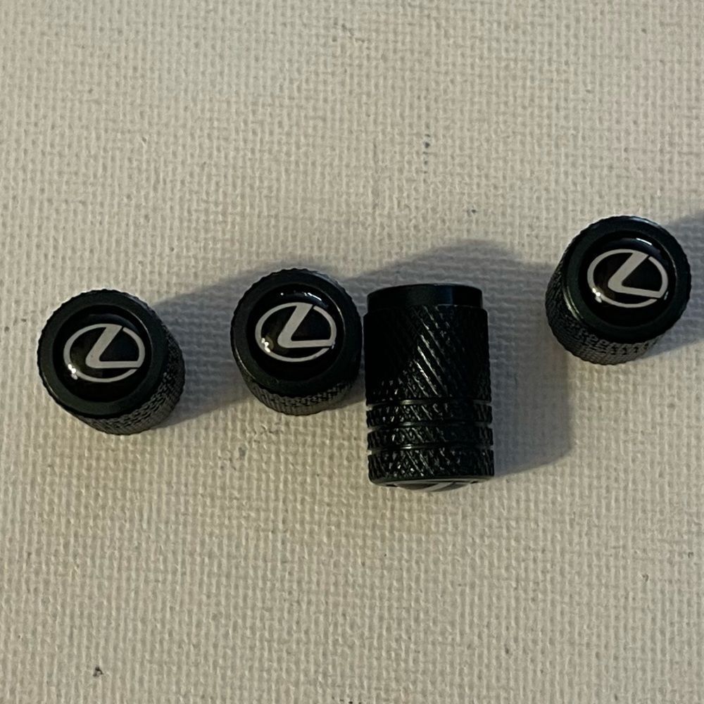 Lexus logo valve Stem caps in Black set of 4. NWT